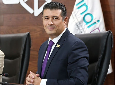 Adri&aacute;n Alcal&aacute; M&eacute;ndez